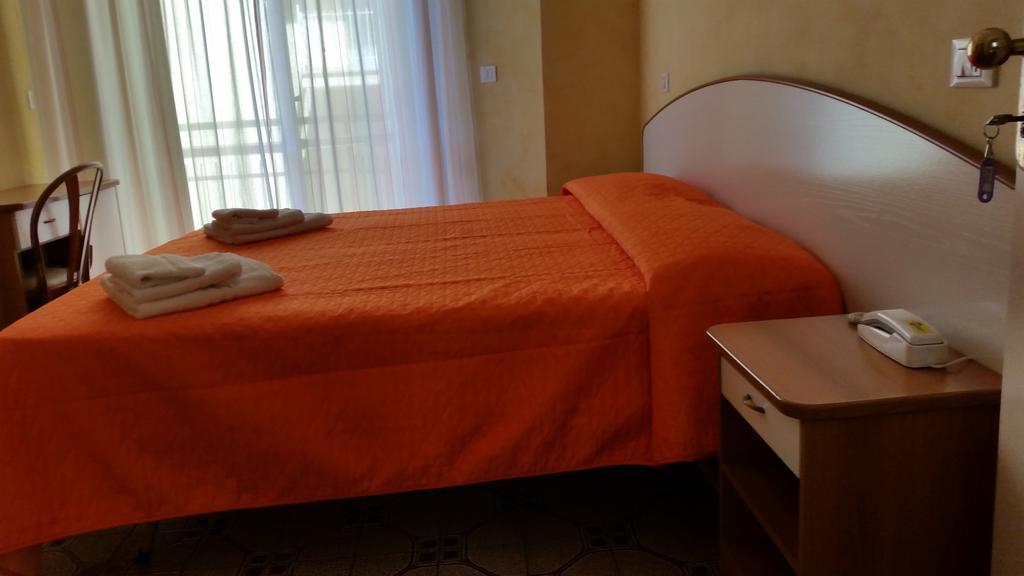 Hotel Naica Rimini Ruang foto