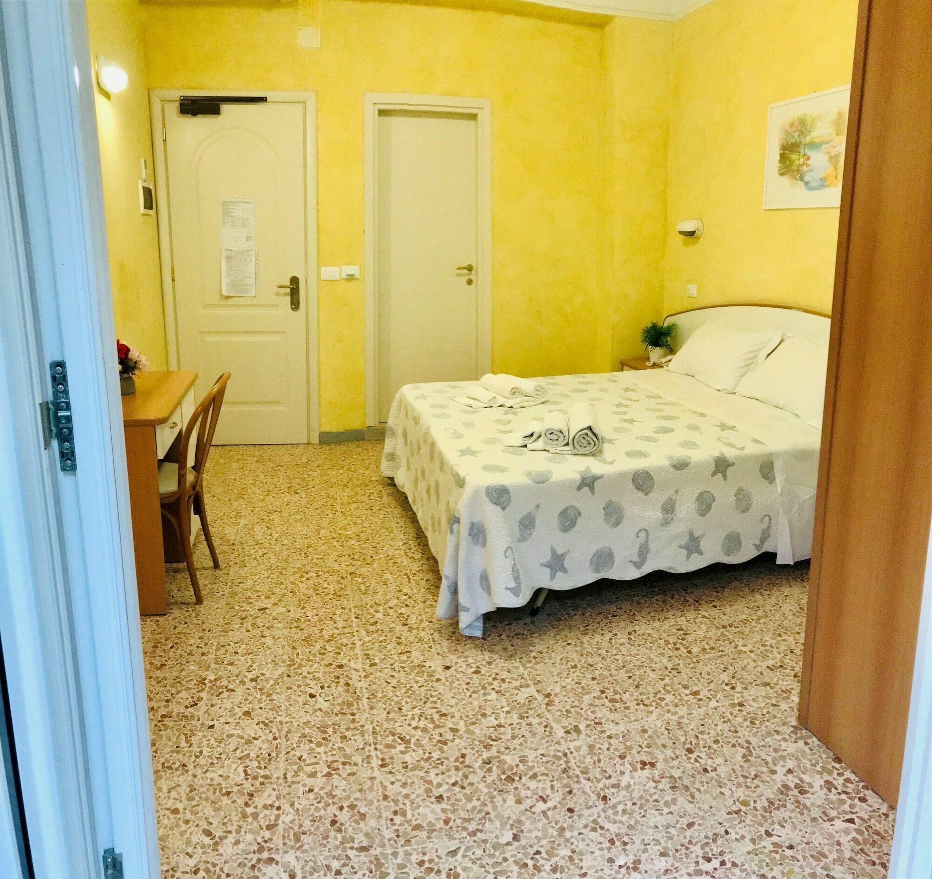Hotel Naica Rimini Bagian luar foto